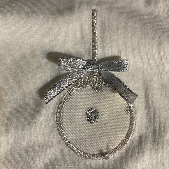 The Bailey Boys NB baby gown beautiful cream with silver ornament beautiful - Picture 3 of 7